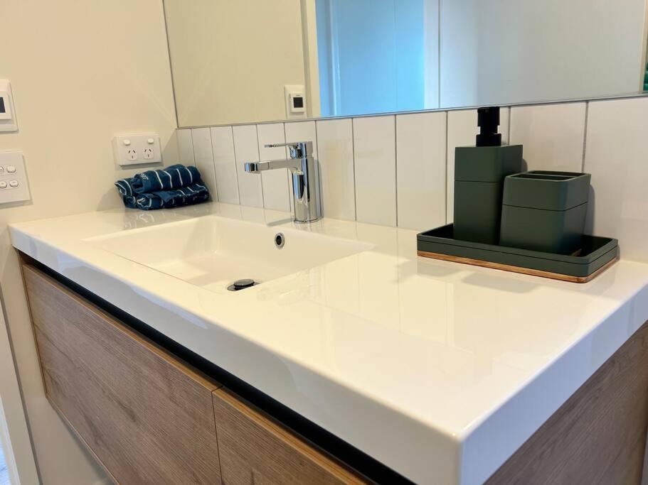Downtown Apartment Крайстчърч Екстериор снимка